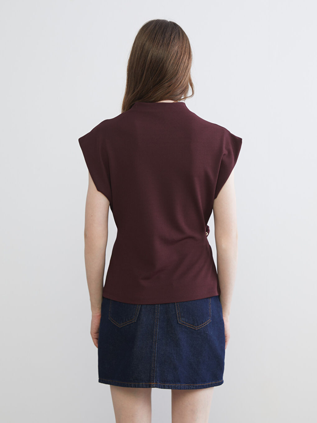 Mürdüm Dik Yaka Kemerli Bluz-8