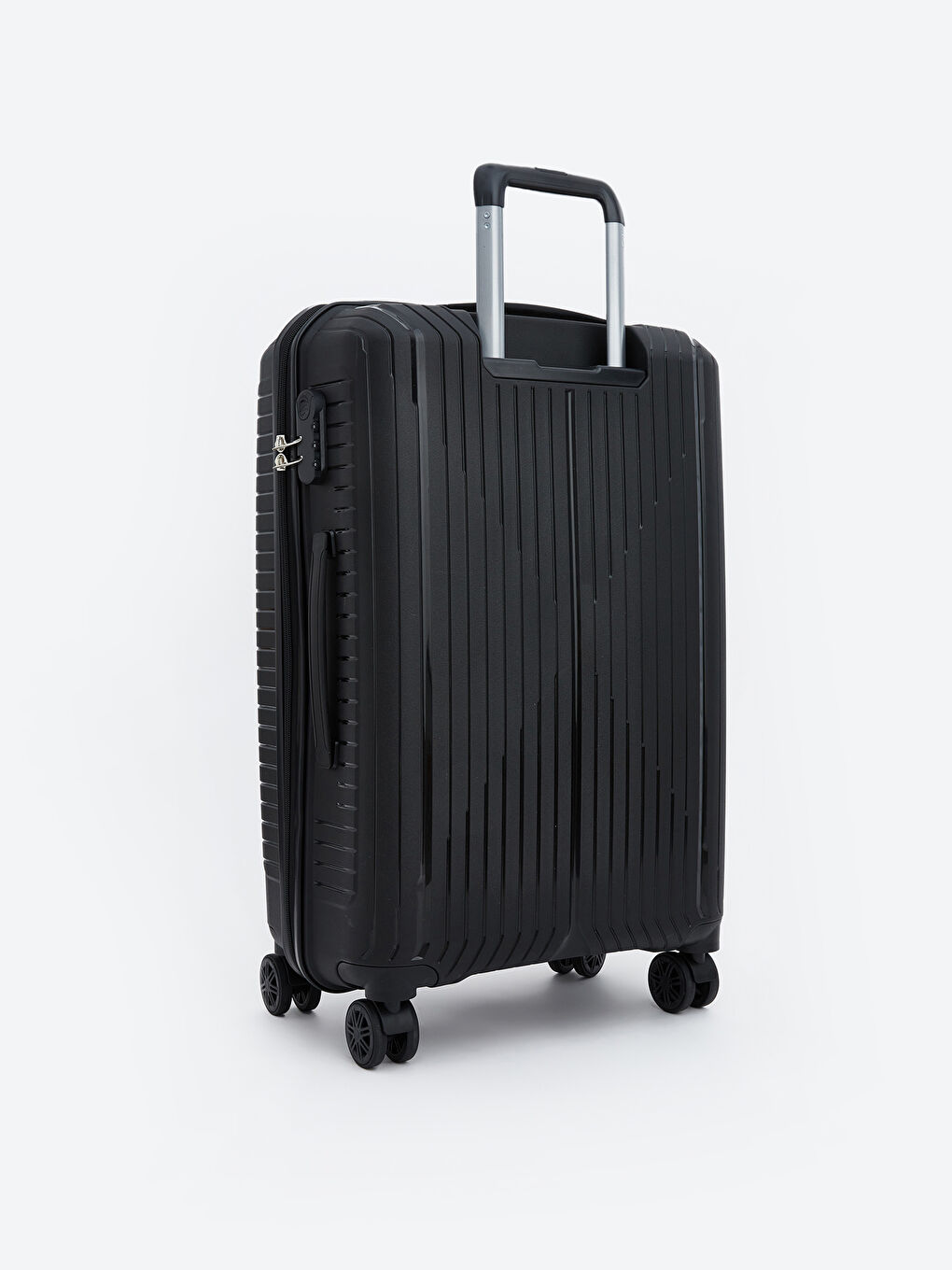 Siyah Kilit Detaylı Orta Boy Valiz-1