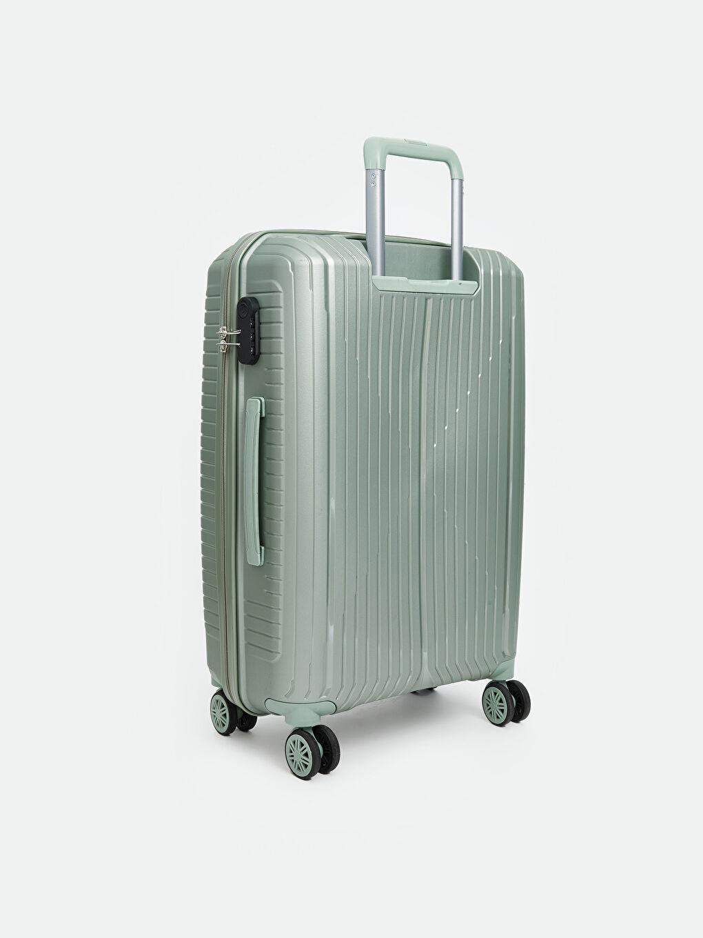 Yeşil Kilit Detaylı Orta Boy Valiz-1