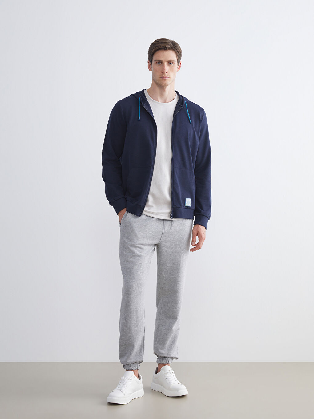 Lacivert Kapüşonlu Uzun Kollu Erkek Fermuarlı Sweatshirt-1