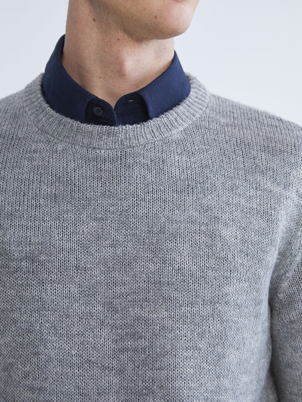 Crew Neck Long Sleeve Men's Sweater-2