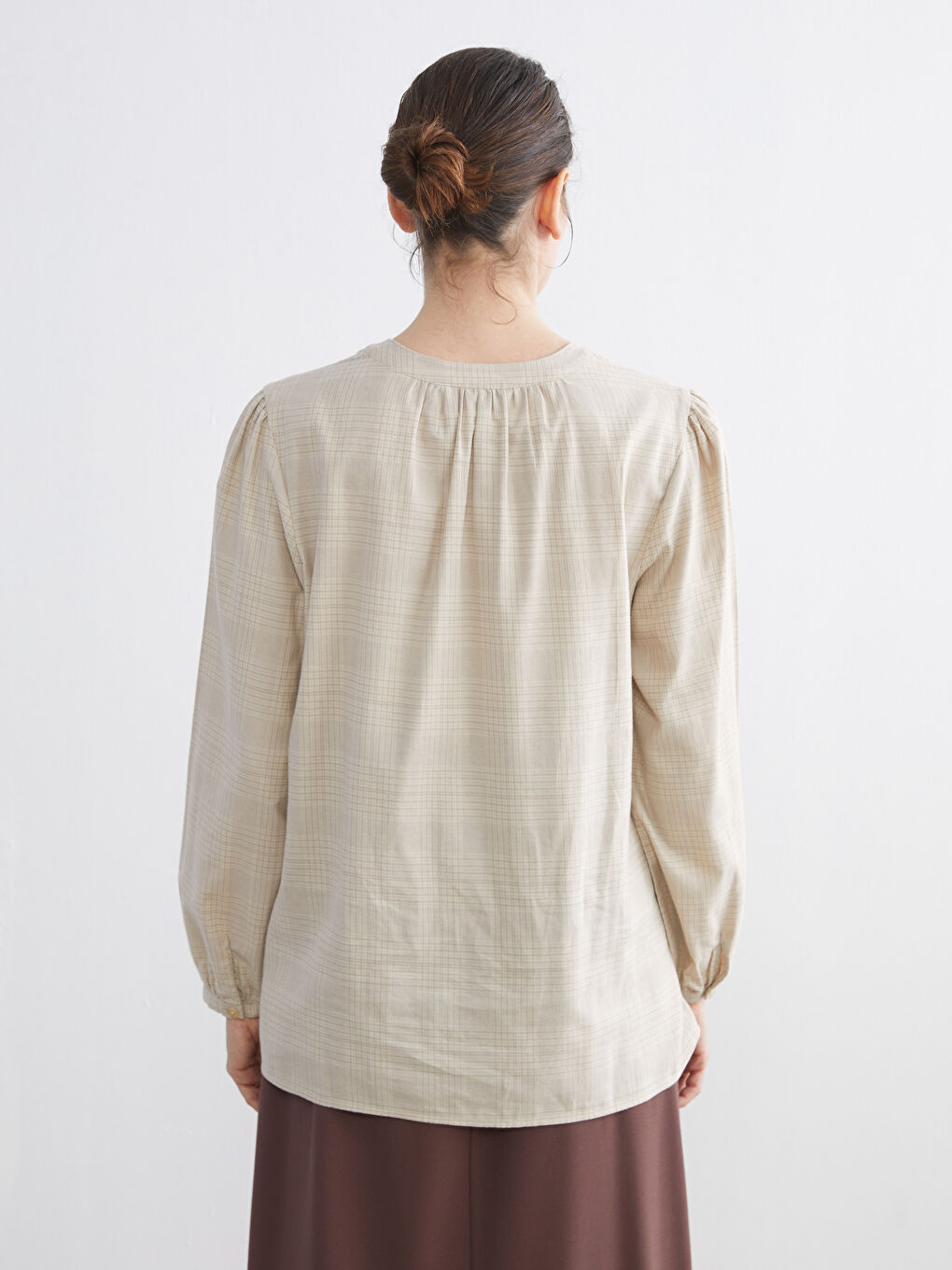 Crew Neck Plaid Women's Shirt-3