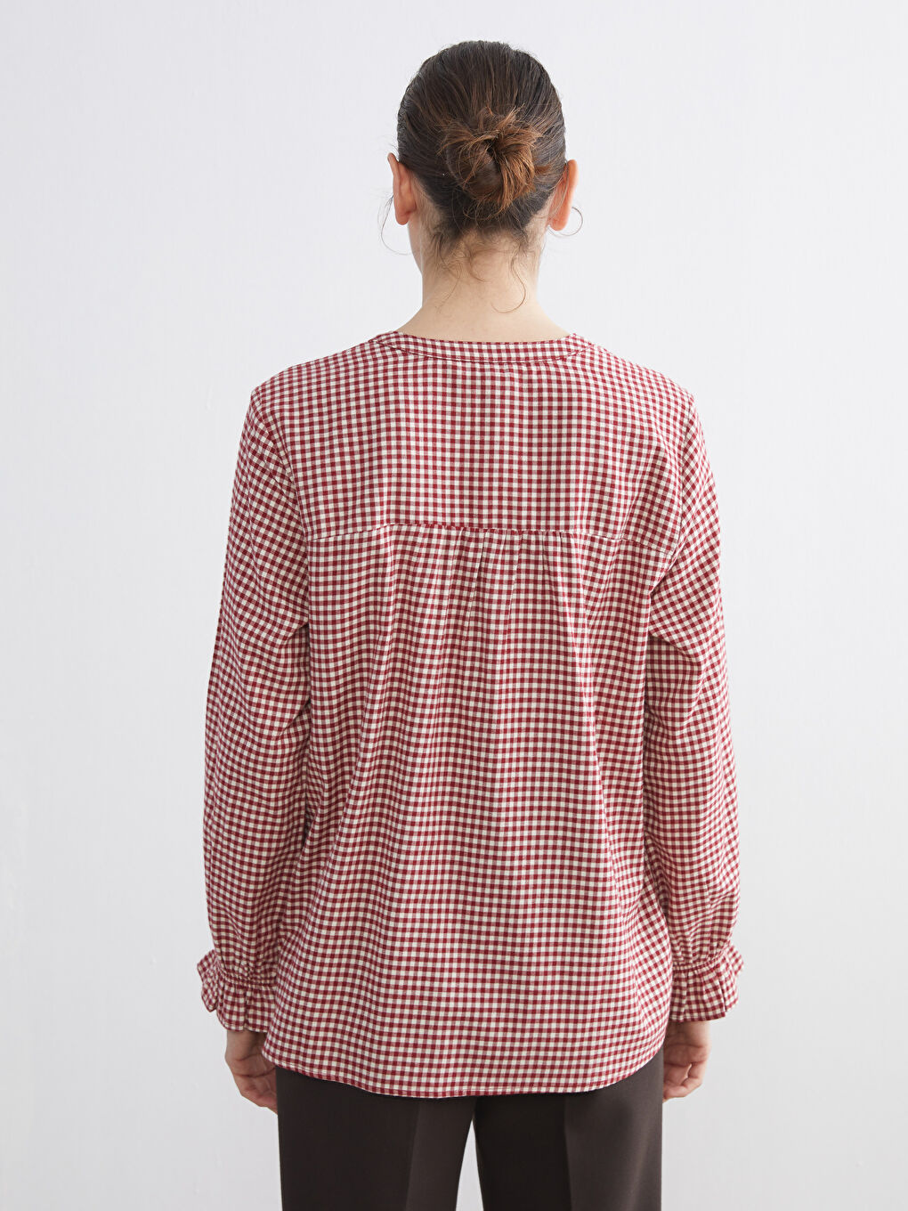 بلوزی یەخەی قردێلەیی گوڵدار-3