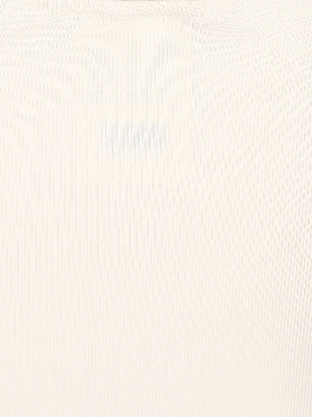 تيشيرت بناتي بتفاصيل كشكش برقبة دائرية-2