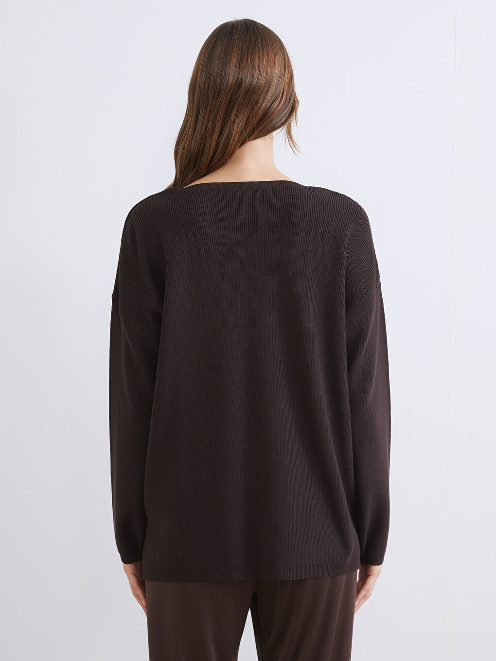 Kahverengi V Yaka Kadın Triko Kazak-3