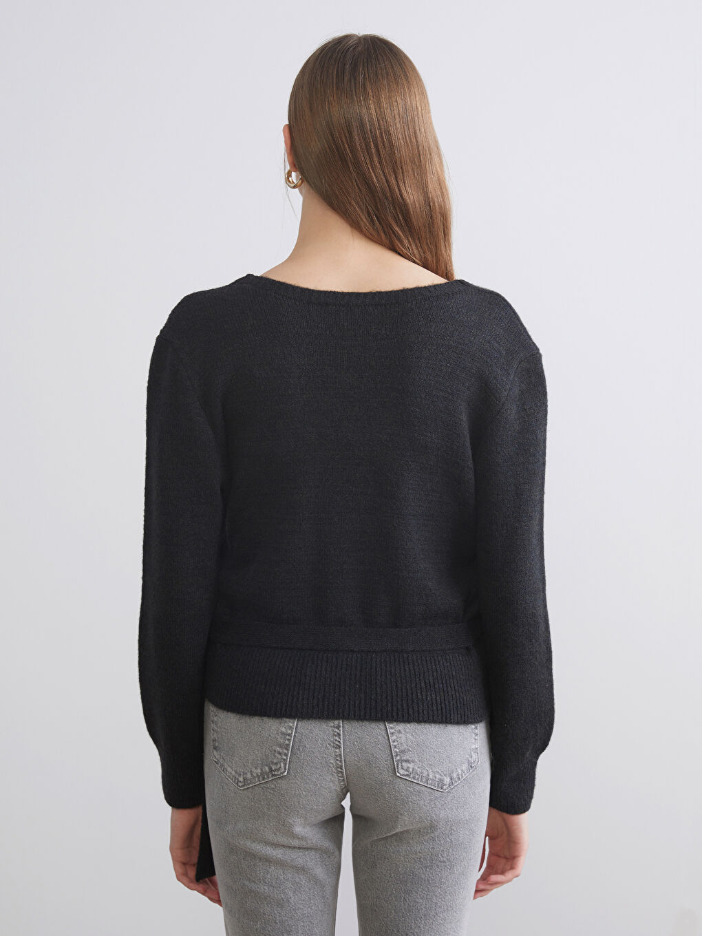 Siyah Kruvaze Yaka Kadın Triko Kazak-3