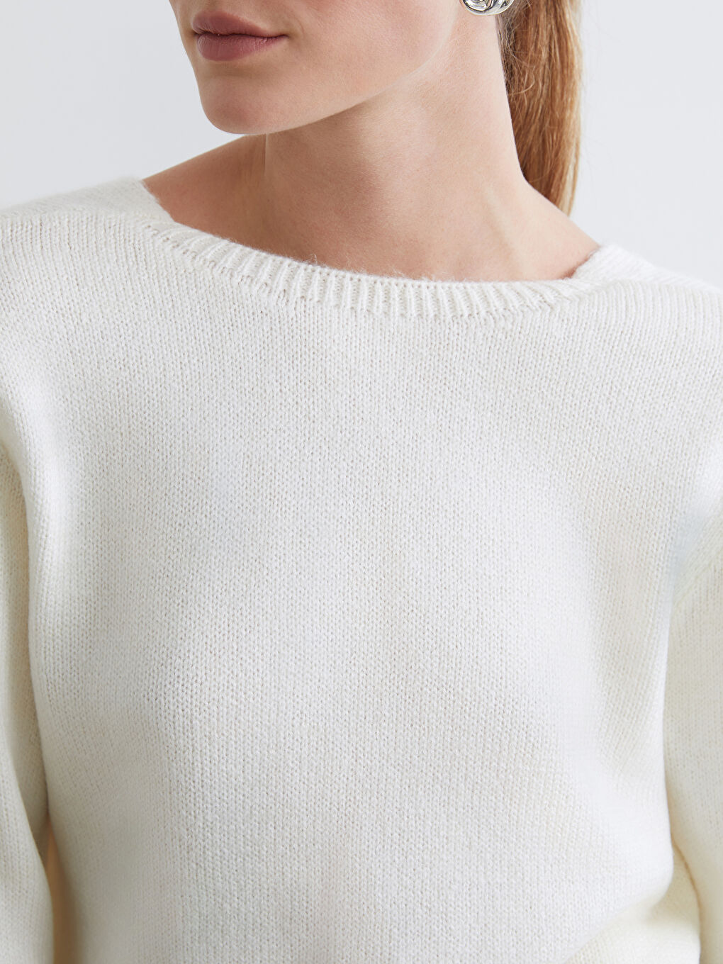 Ekru V Yaka Kadın Triko Hırka-4