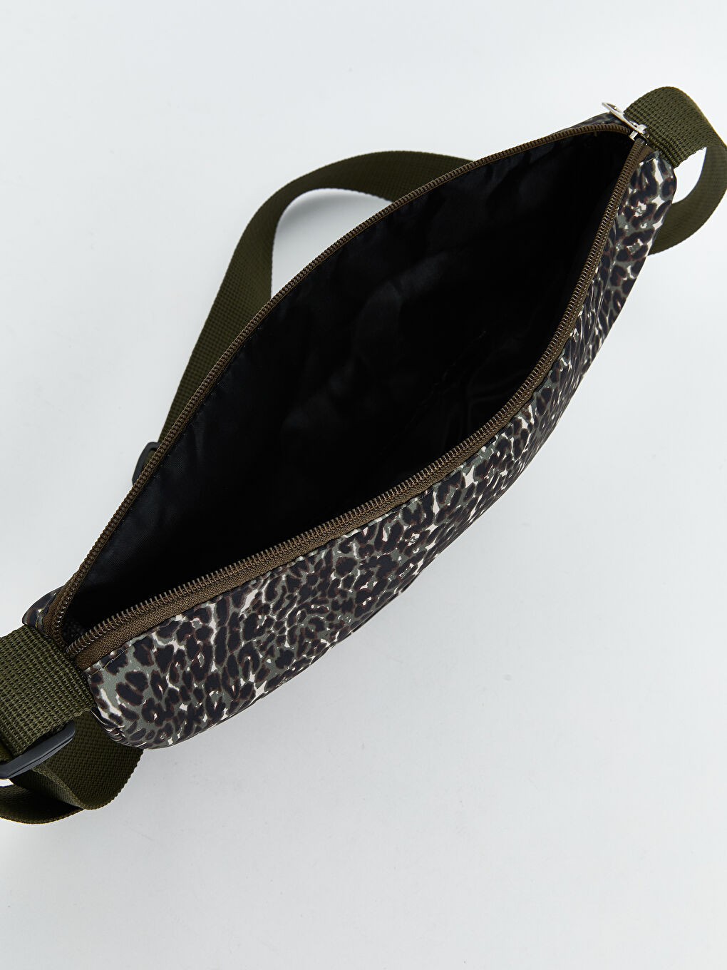 Siyah Ayarlanabilir Askılı Kadın Omuz Çantası-3