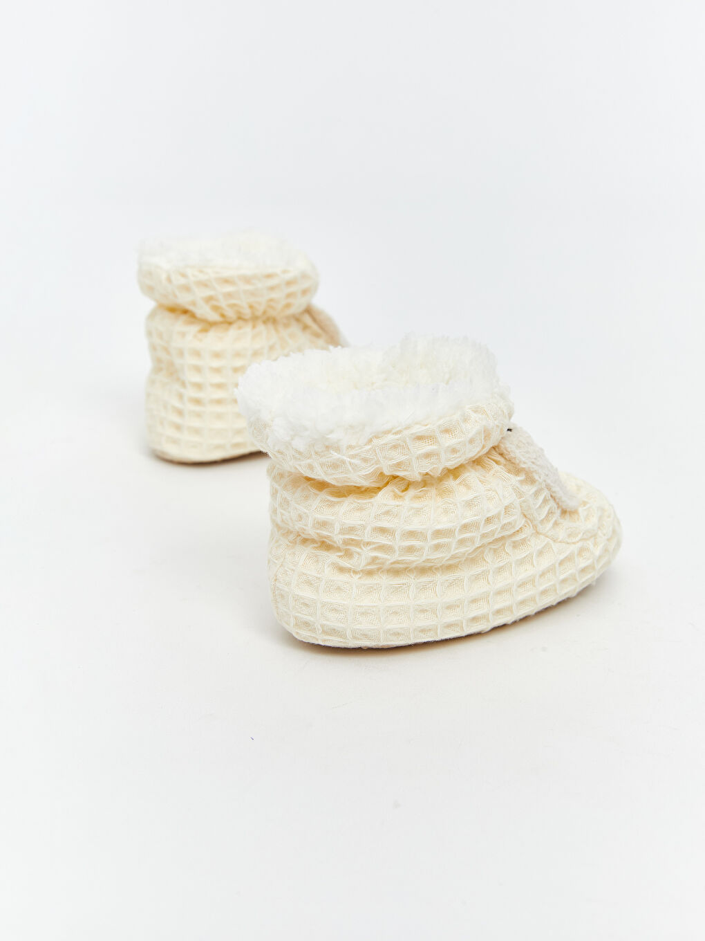 Bej Hayvan Figürlü Çoraplı Erkek Bebek Panduf-4