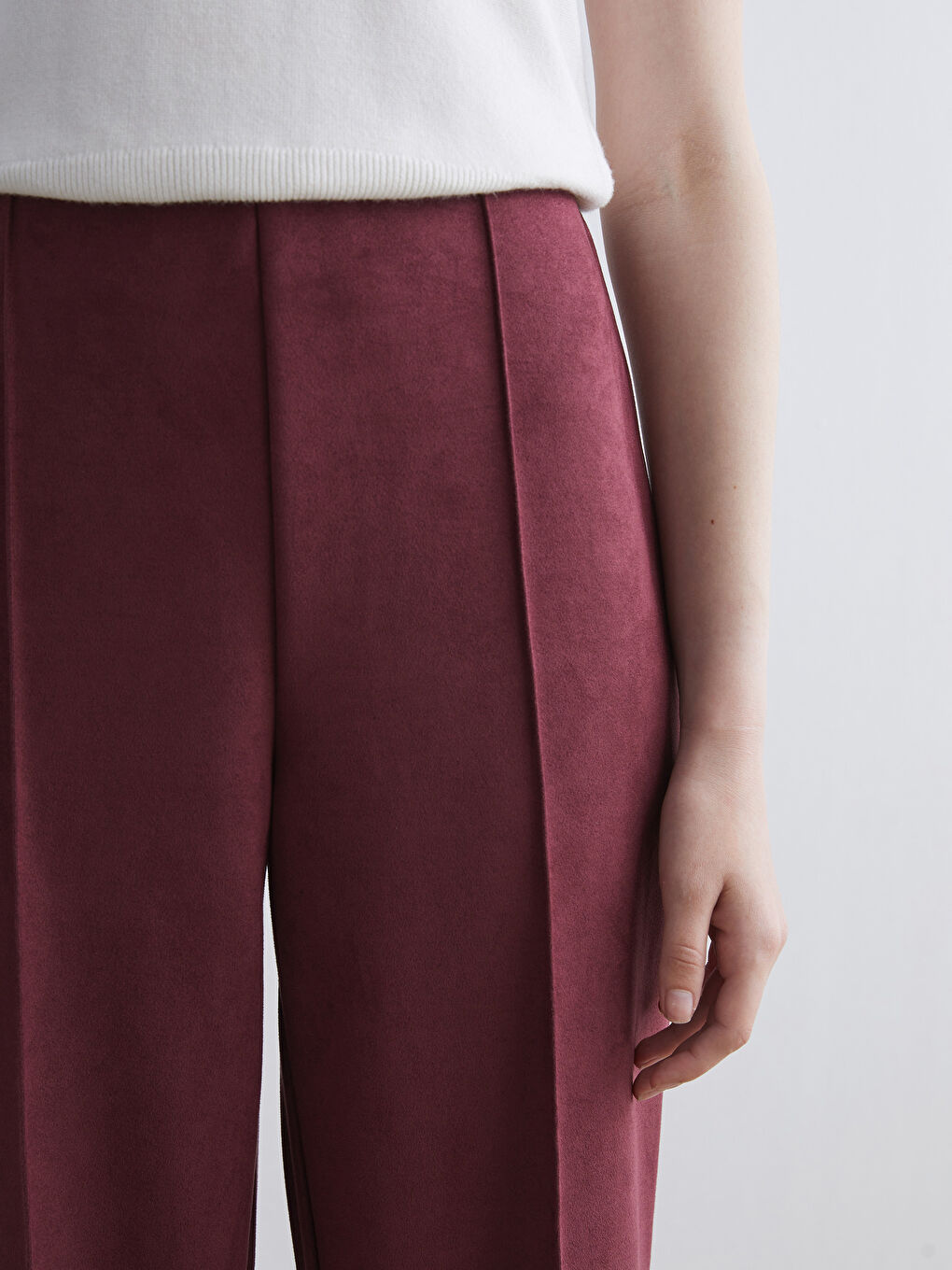 Mürdüm Beli Lastikli Kadın Süet Pantolon-2