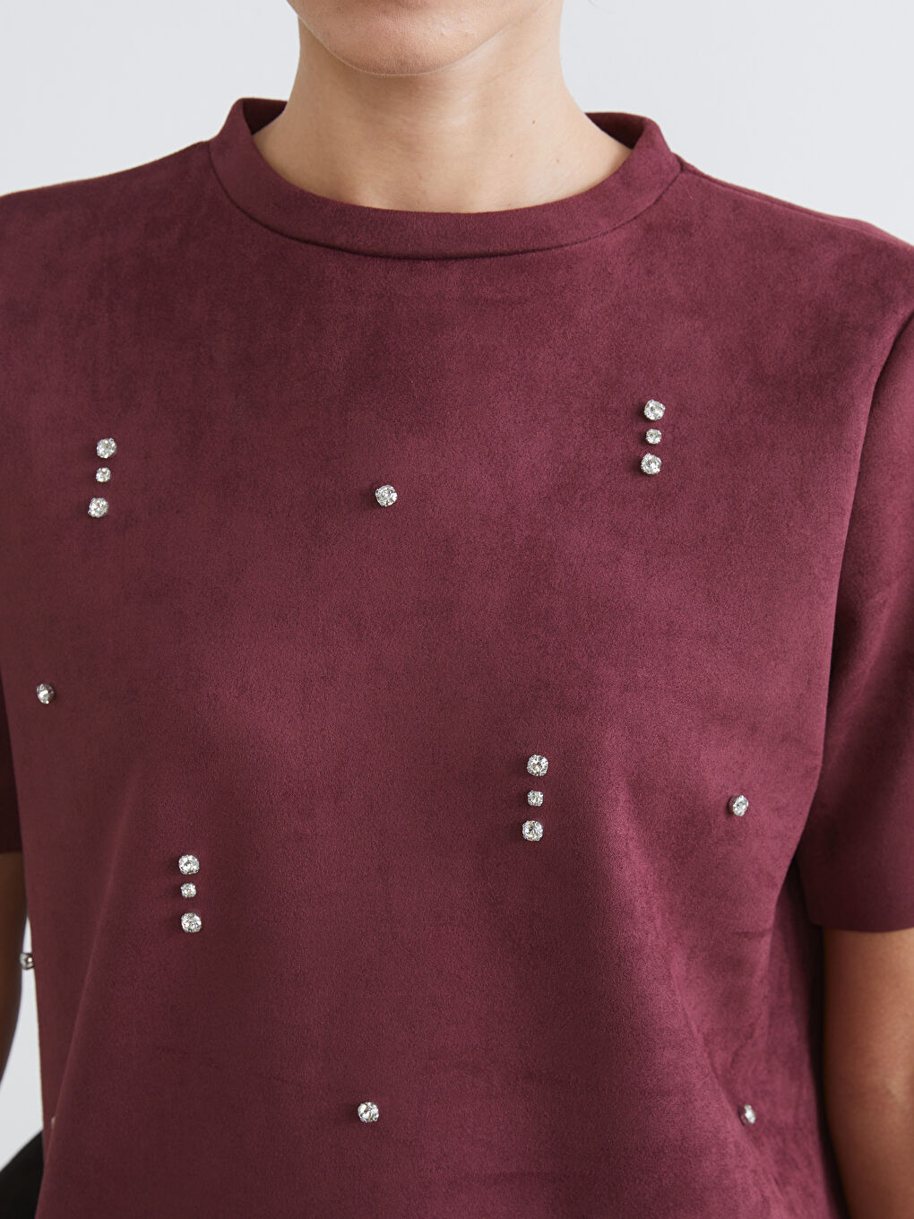 Mürdüm Bisiklet Yaka Taşlı Süet Görünümlü Bluz-2