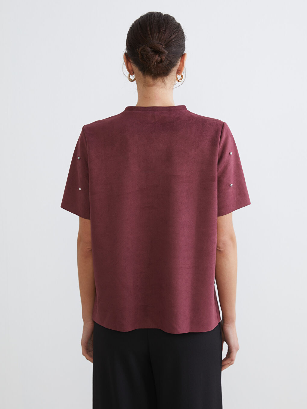 Mürdüm Bisiklet Yaka Taşlı Süet Görünümlü Bluz-3