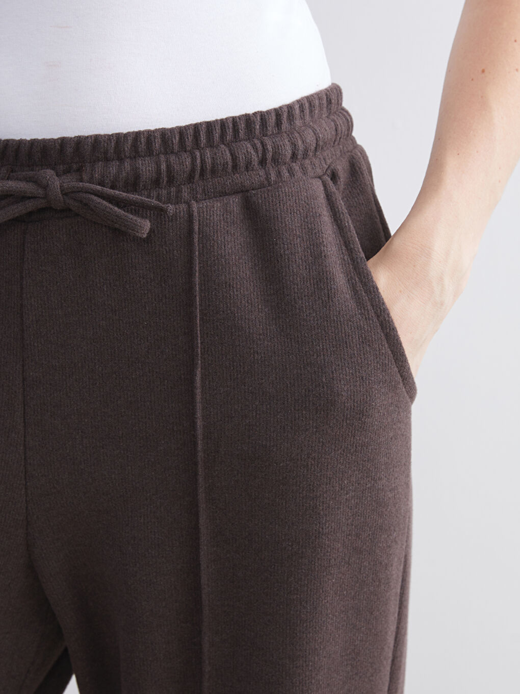 Kahverengi Beli Lastikli Kadın Jogger Eşofman Altı-2