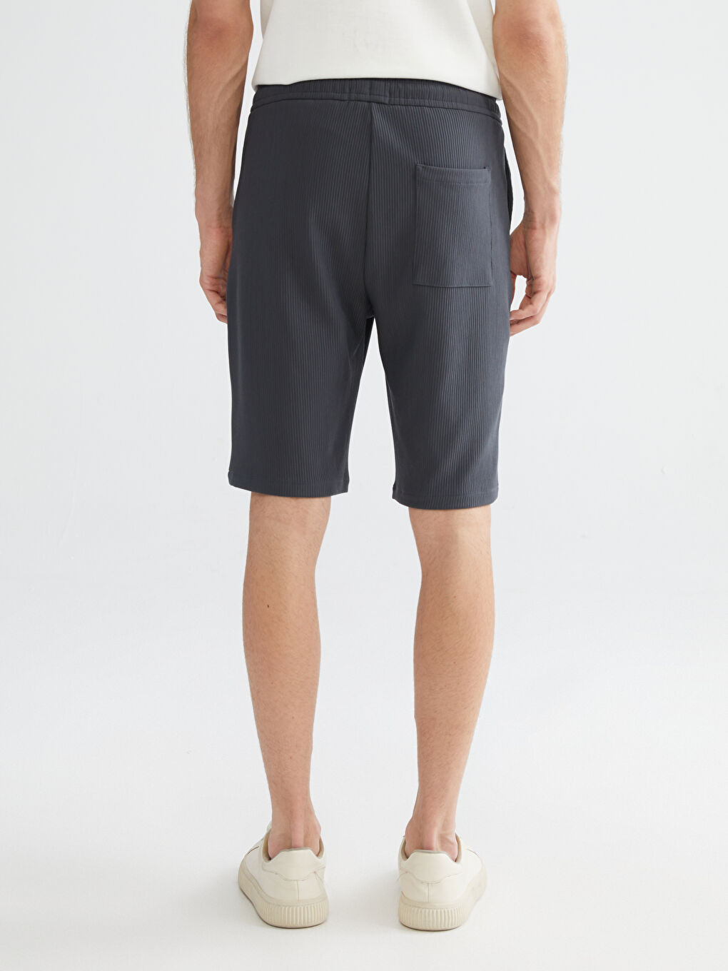 Antrasit Standart Kalıp Keten Görünümlü Erkek Şort-4