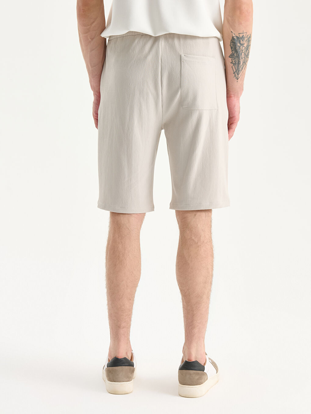 Bej Standart Kalıp Keten Görünümlü Erkek Şort-3