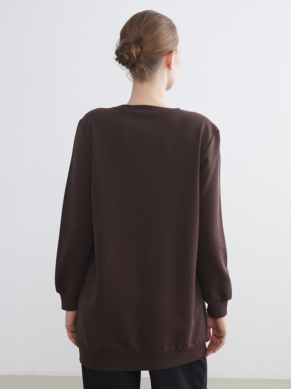 Kahverengi Bisiklet Yaka Leopar Desenli Kadın Sweatshirt Tunik-3