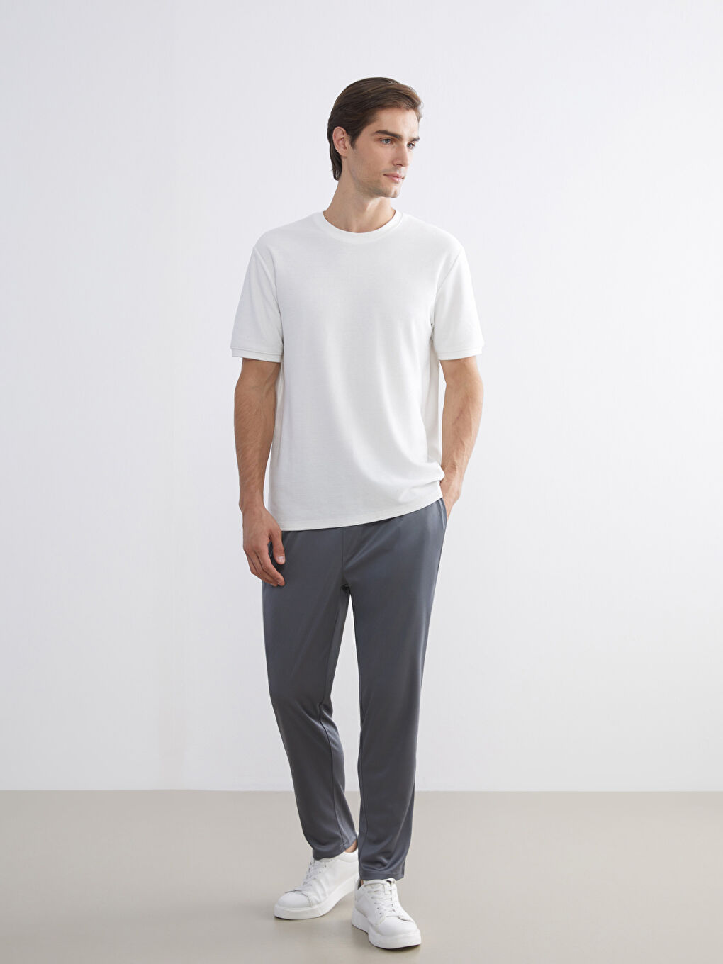 Standard Fit Men's Sweatpants
