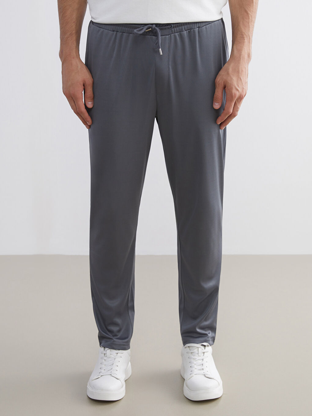 Standard Fit Men's Sweatpants-1