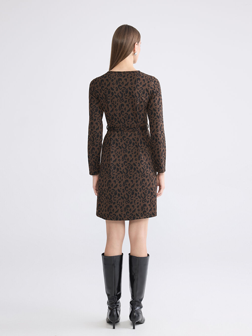 Plus Size Crew Neck Patterned Dress-7