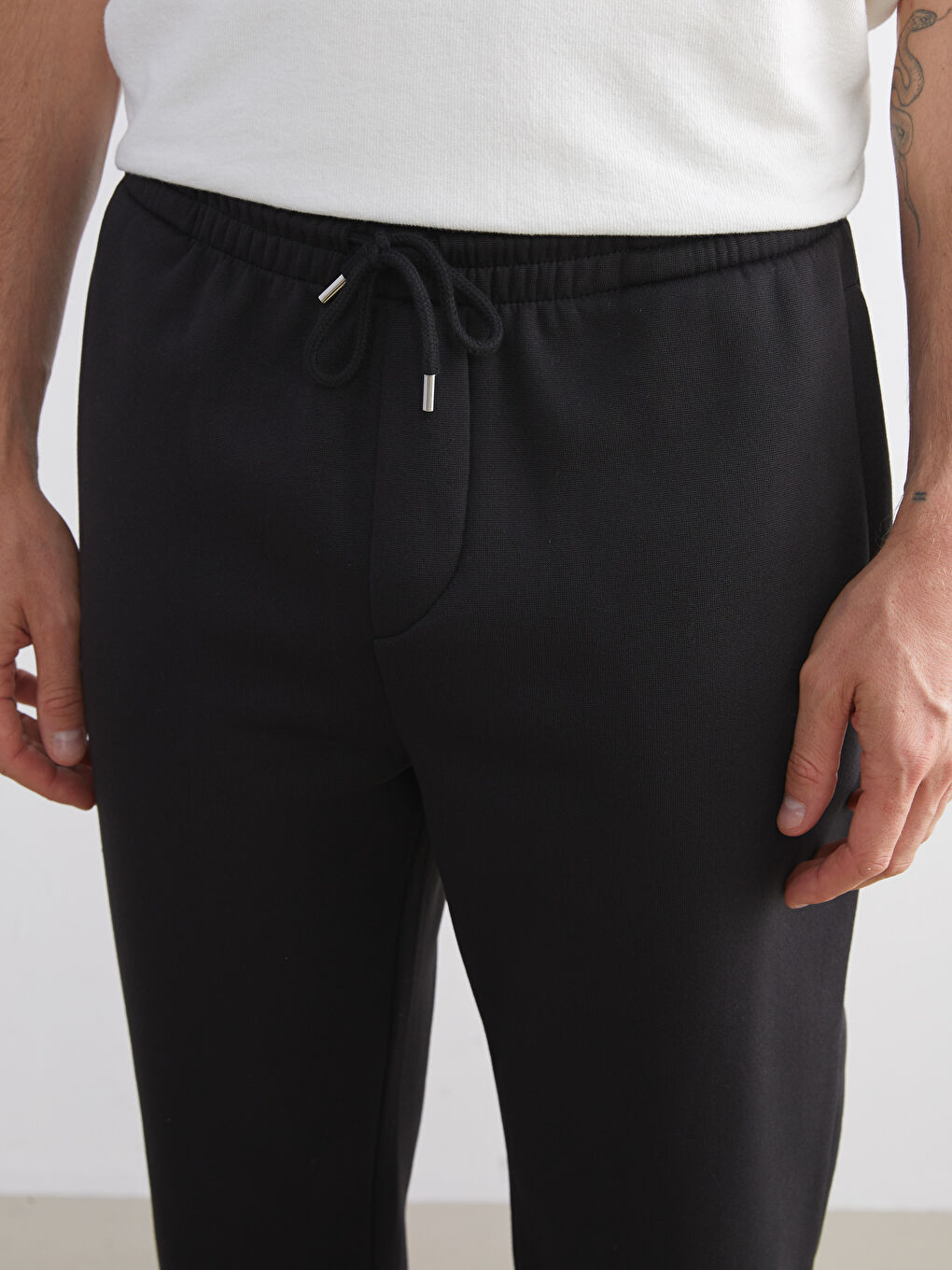 Standard Fit Men's Thick Sweatpants-2