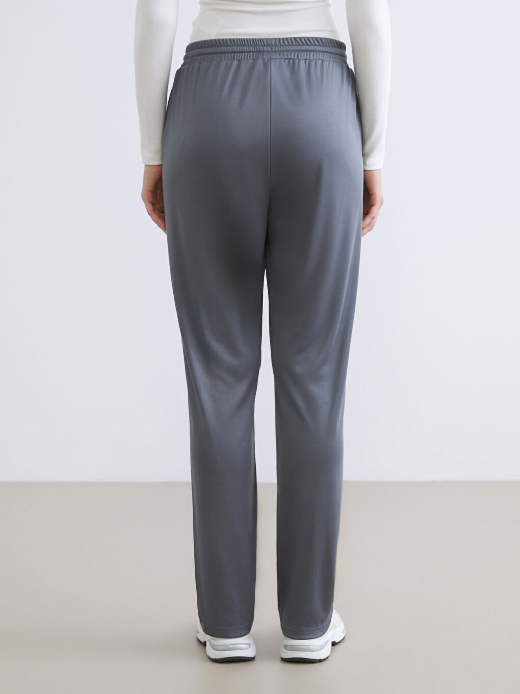 Woman GREY Sweatpants-3