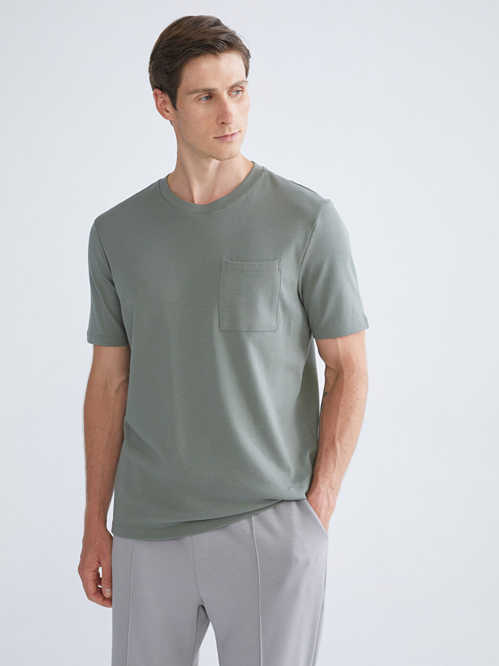 Haki Bisiklet Yaka Erkek Tişört