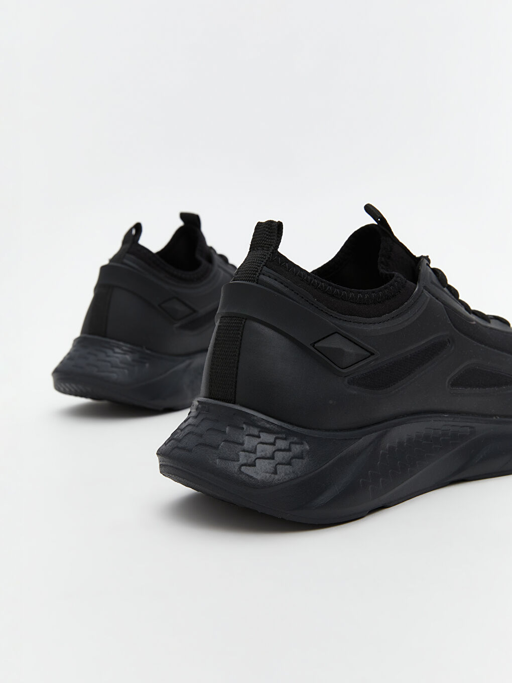 Siyah Bağcıklı Erkek Spor Ayakkabı-4