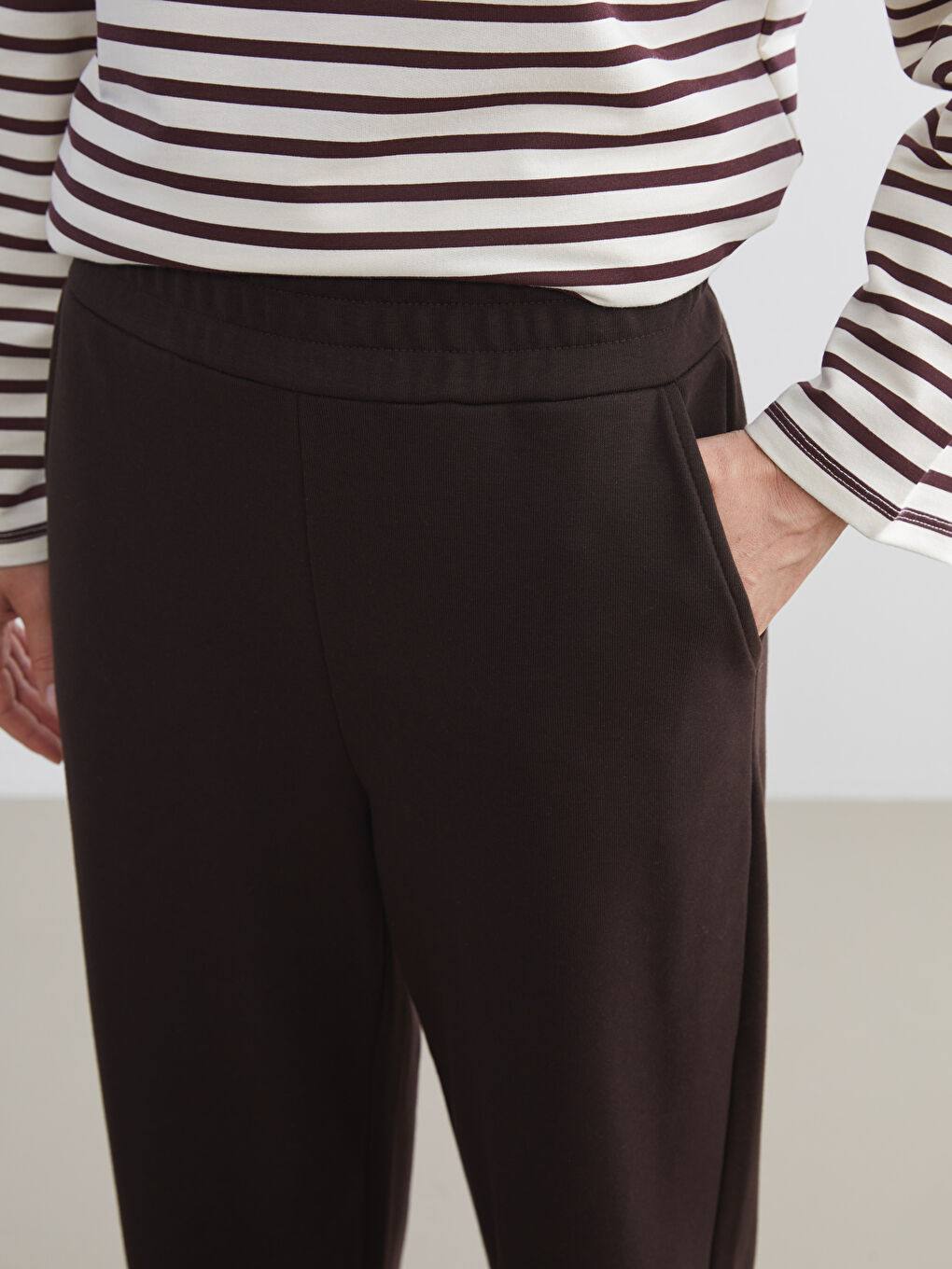 LCW Modest Γυναικείο Παντελόνι Jogging με Ελαστική Μέση -W5JA21Z8-HMK