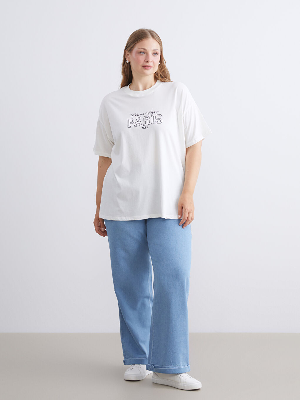 LCW Modest قميص نساء مطبوع باريس بكول مدور -W5JA22Z8-R9J