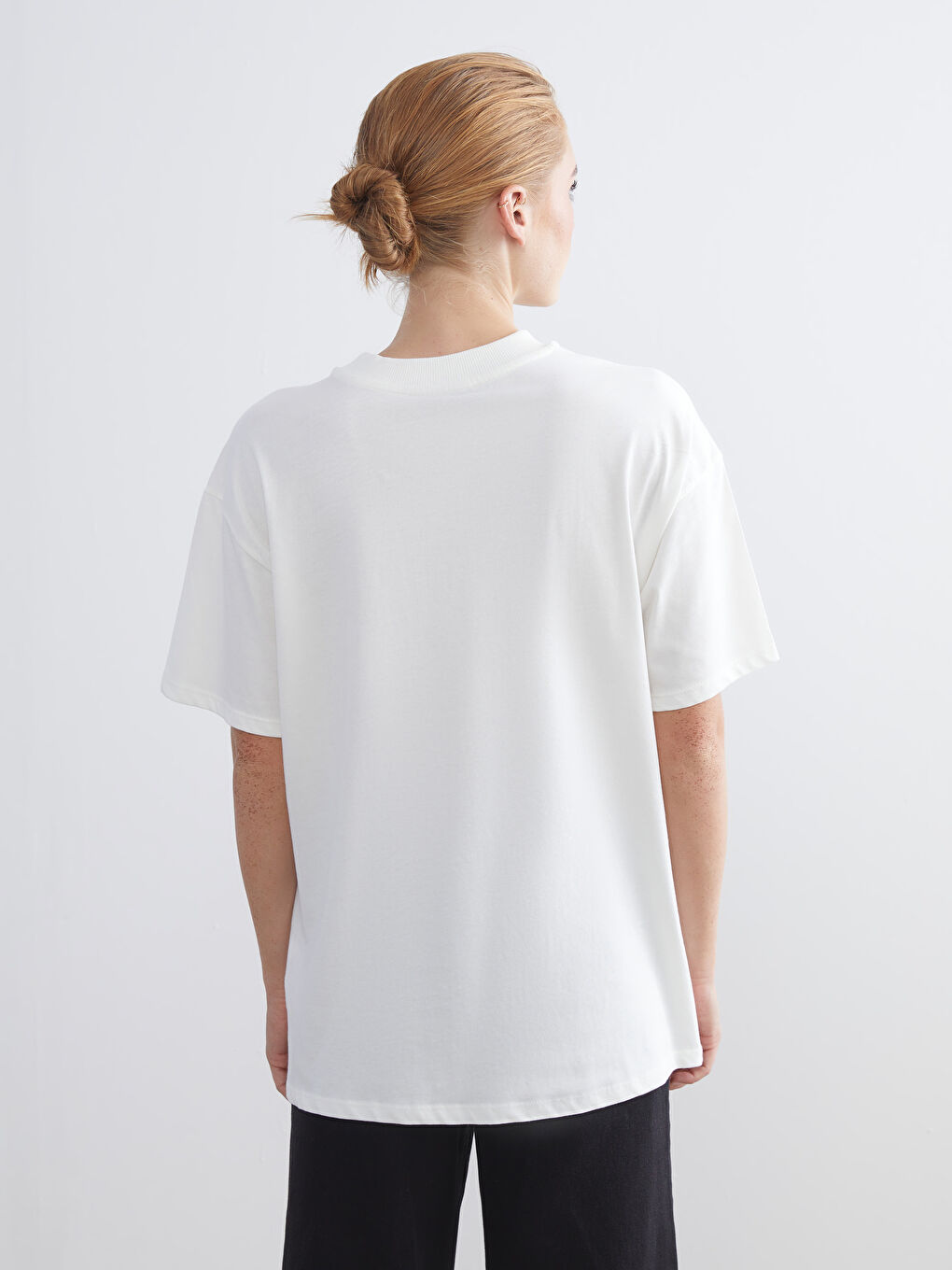 LCW Modest Crew Neck Paris Printed Women's T-Shirt -W5JA22Z8-R9J