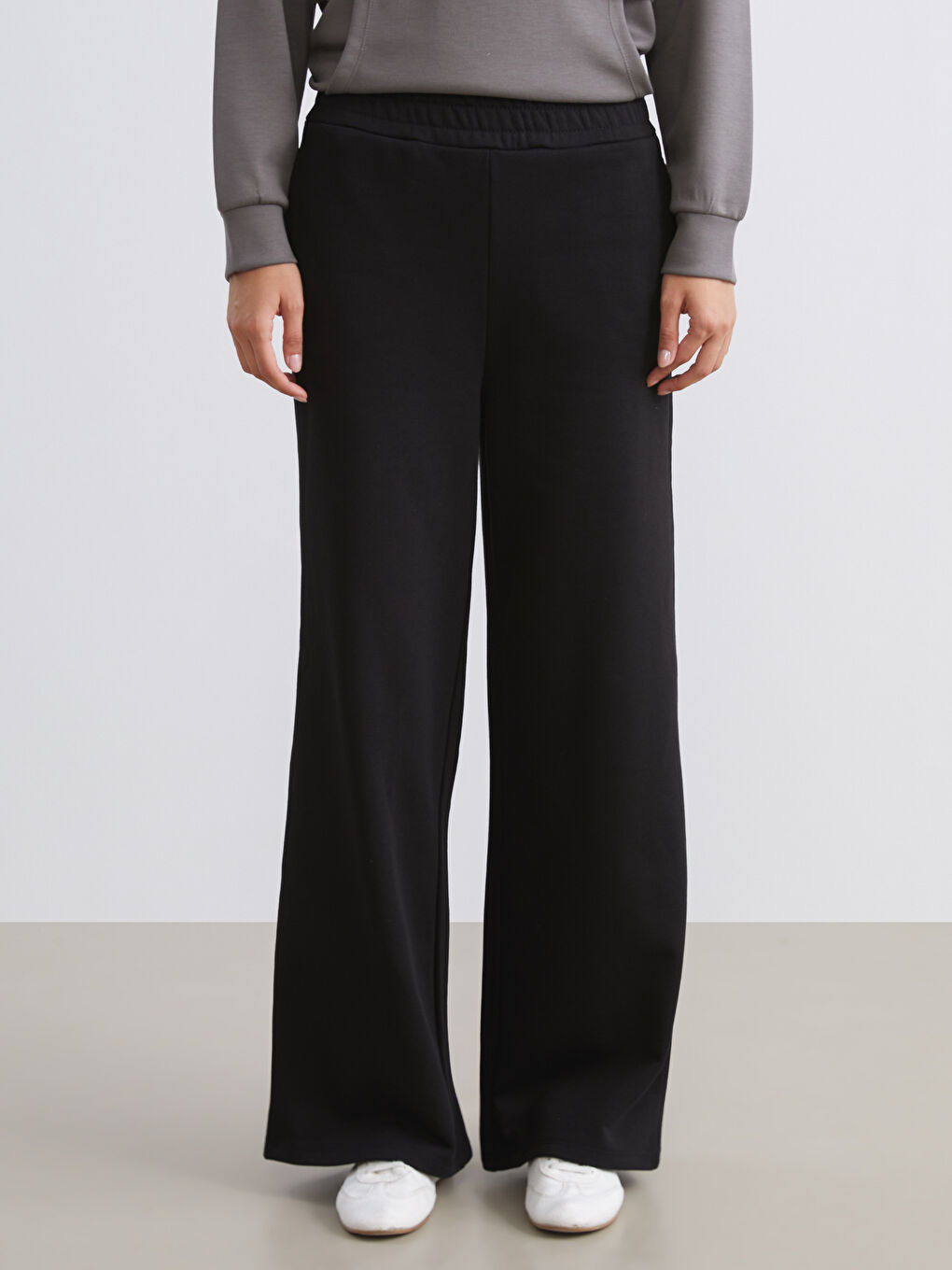 Siyah Beli Lastikli Kadın Kalın Eşofman Altı-2