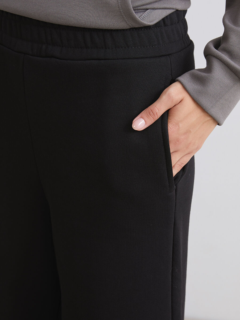 Siyah Beli Lastikli Kadın Kalın Eşofman Altı-3