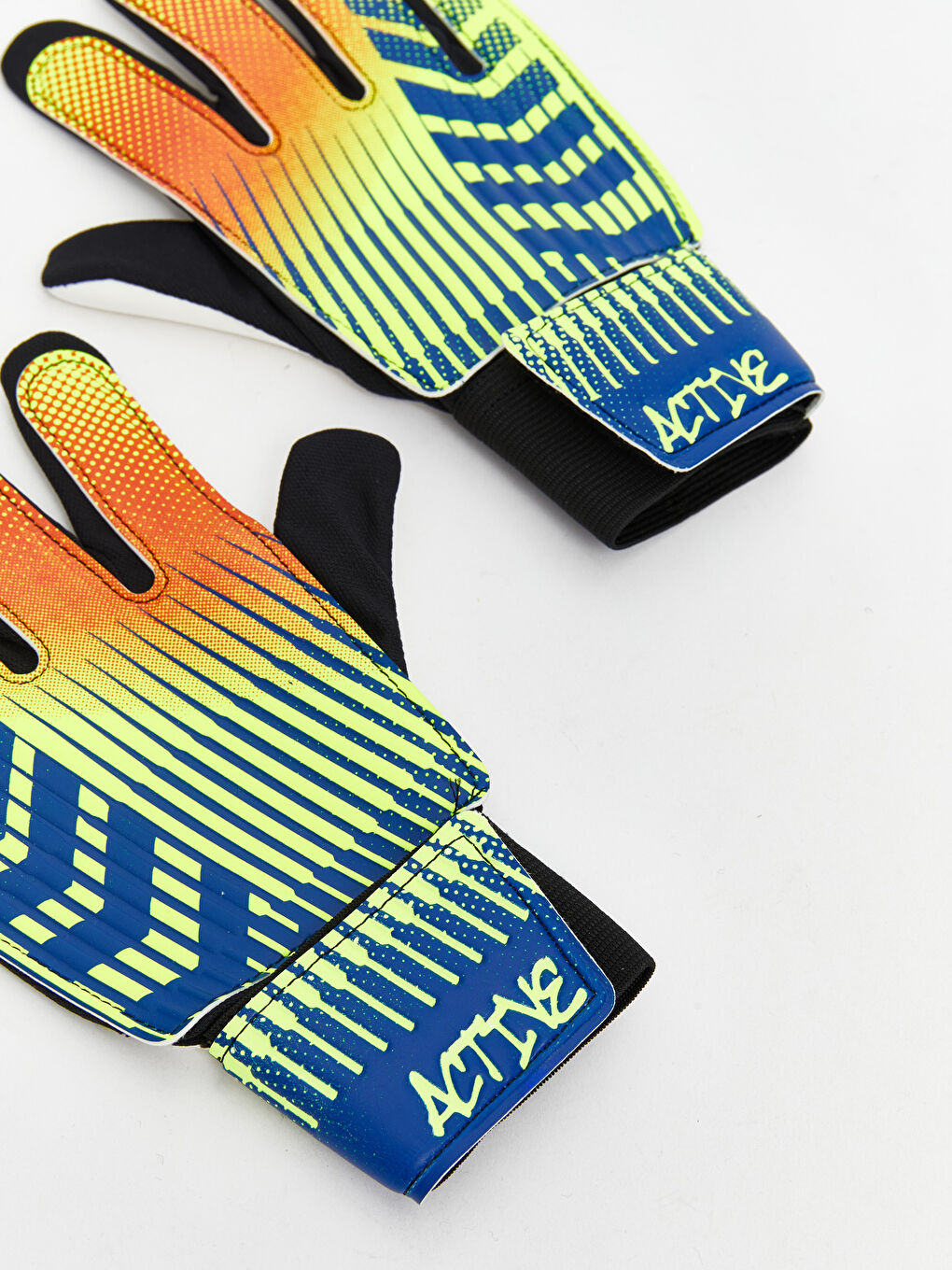 Hook and Loop Boys' Goalkeeper Gloves-1