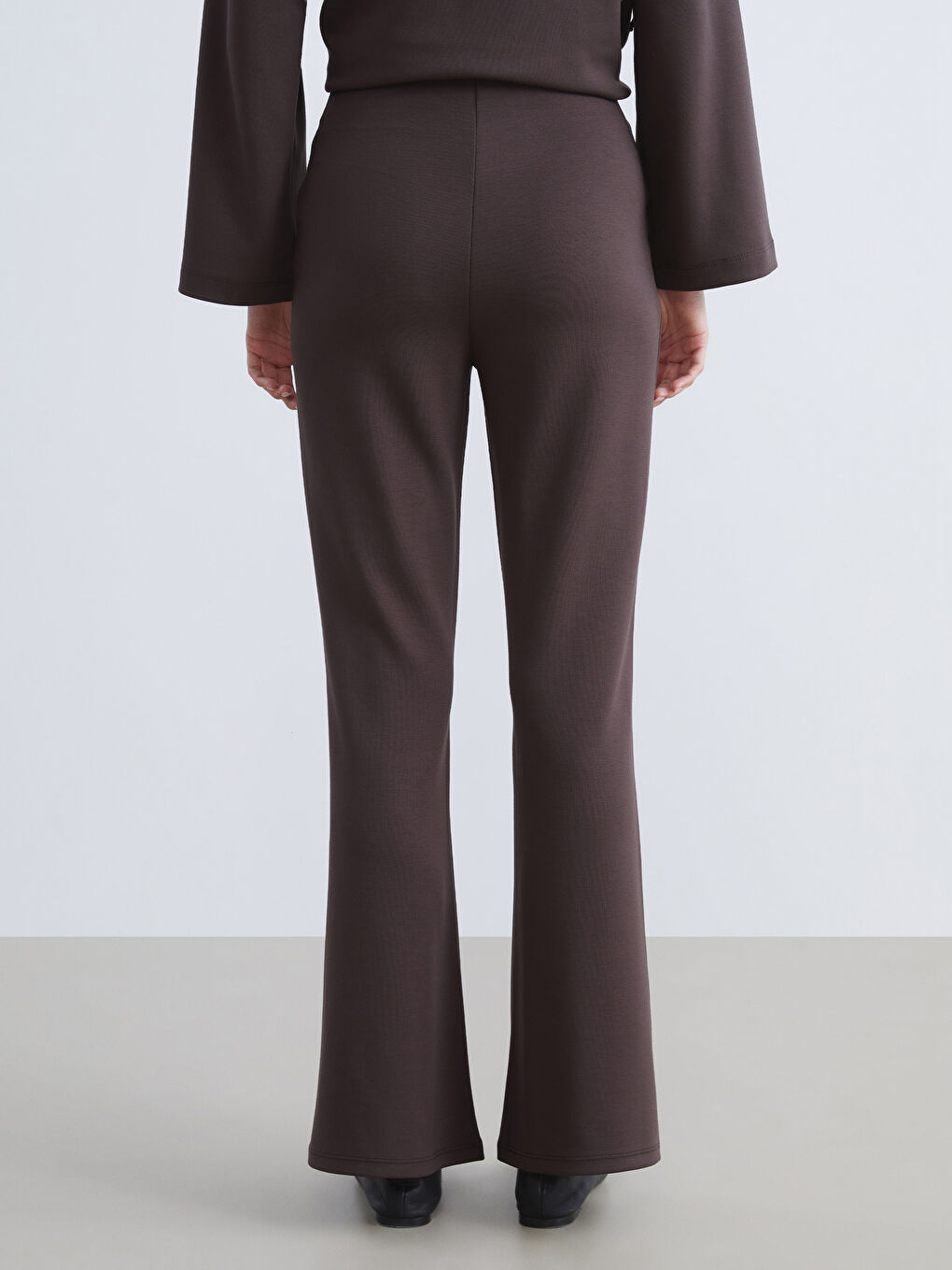 بنطلون نسائي بخصر مطاطي-1