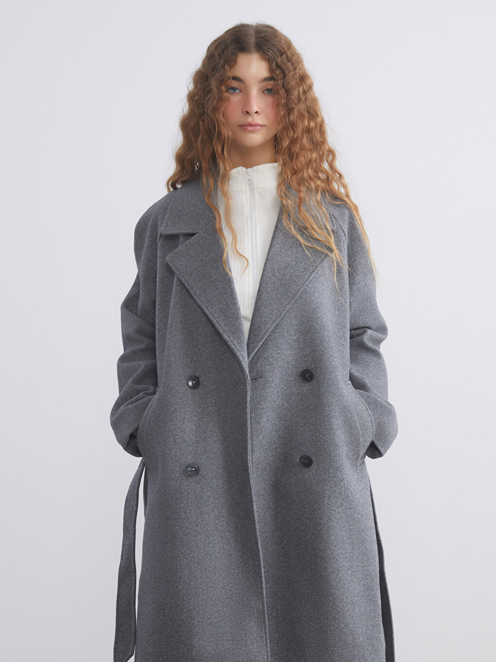 Двуредно палто от кашет за жени