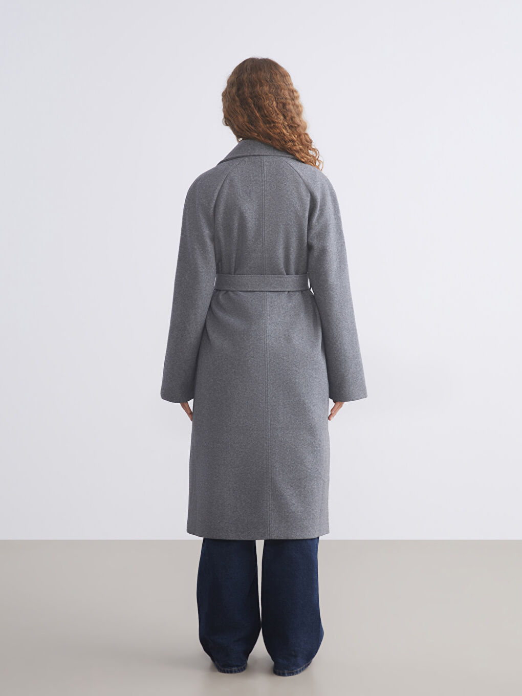 Двуредно палто от кашет за жени-4