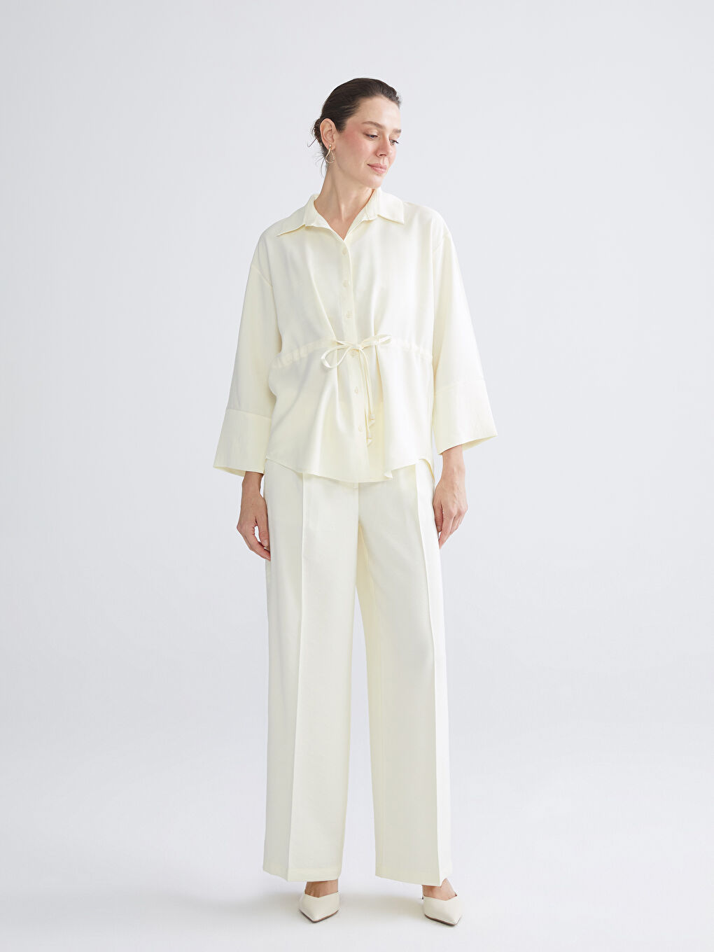 Loose Fit Wide Leg Women's Pleated Trousers