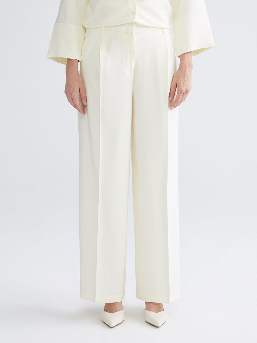 Loose Fit Wide Leg Women's Pleated Trousers-2