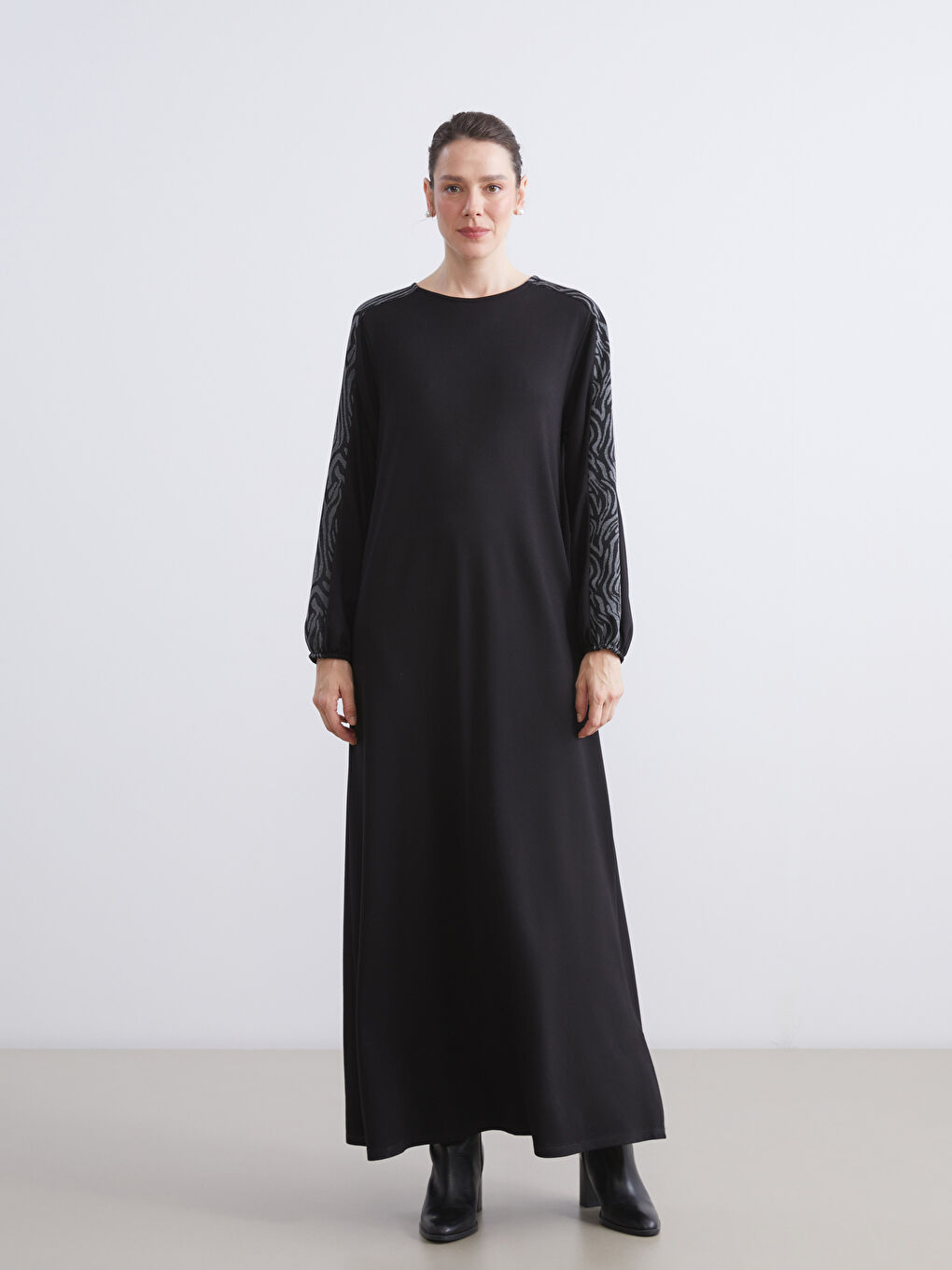 Siyah Büyük Beden Bisiklet Yaka Desenli Elbise