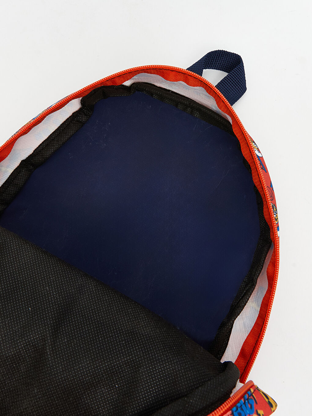 Siyah Baskılı Erkek Çocuk Sırt Çantası-2