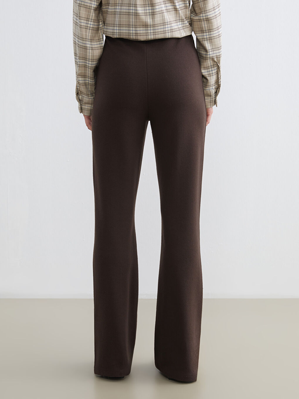 Kahverengi Beli Lastikli İspanyol Paça Kadın Pantolon-3