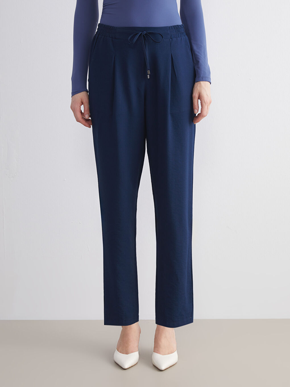 LCWAIKIKI Classic Woman NAVY Trousers -W5JC18Z8-E1J