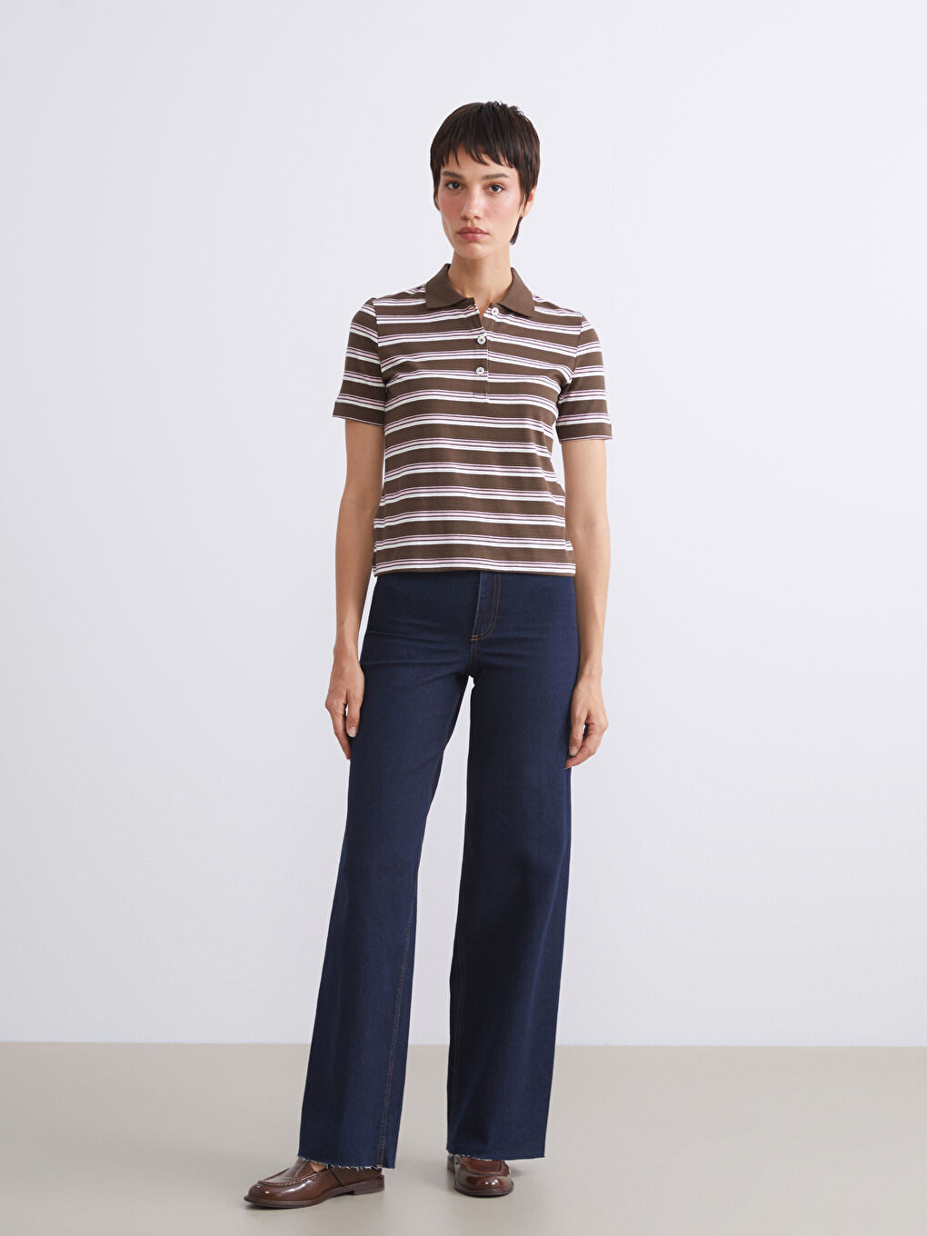 Karışık Polo Yaka Çizgili Kadın Tişört-1
