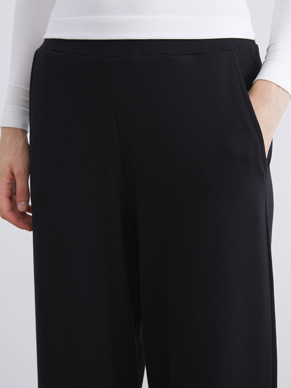 Siyah Beli Lastikli Kadın Pantolon-2