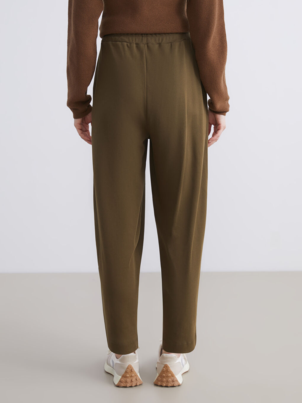 Haki Beli Lastikli Kadın Pantolon-3