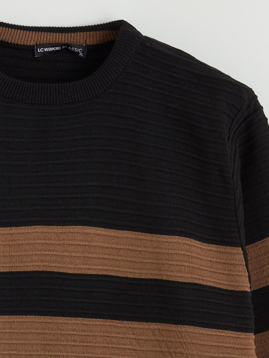 Crew Neck Striped Men's Knitwear Sweater-5