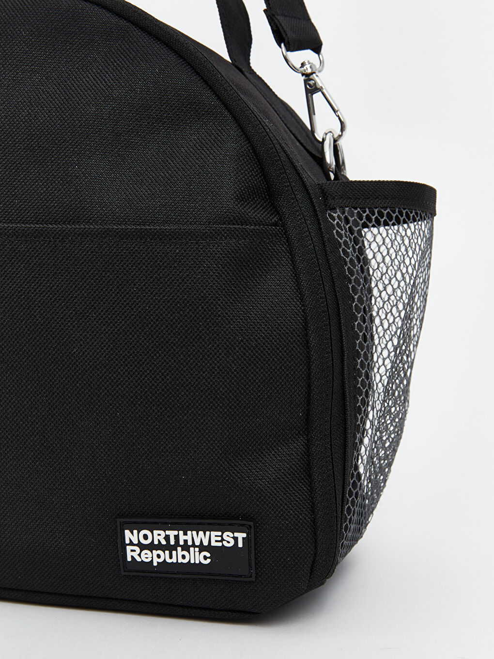 Siyah Omuz Askılı Termal Kadın Çanta-2