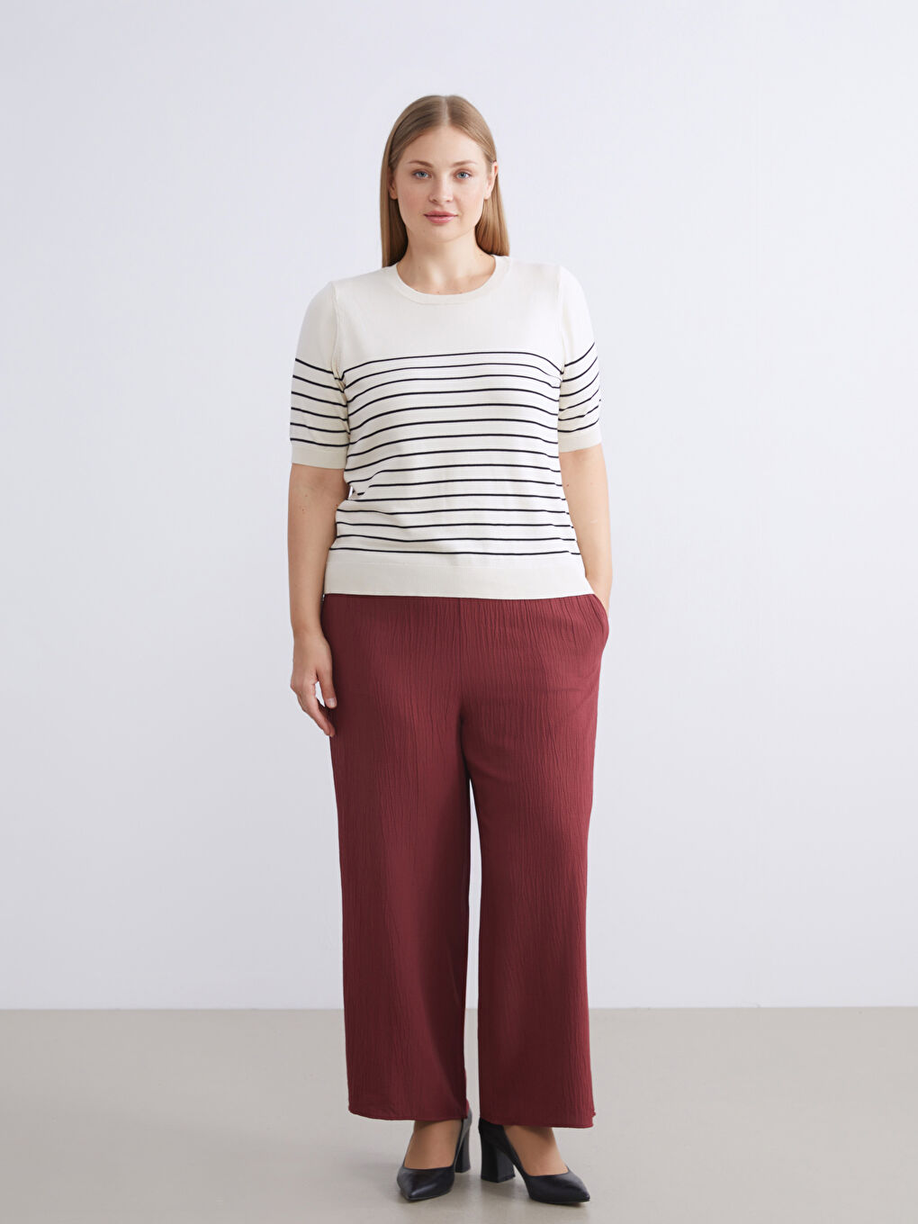 Elasticated Waist Textured Wide Leg Women's Trousers-1