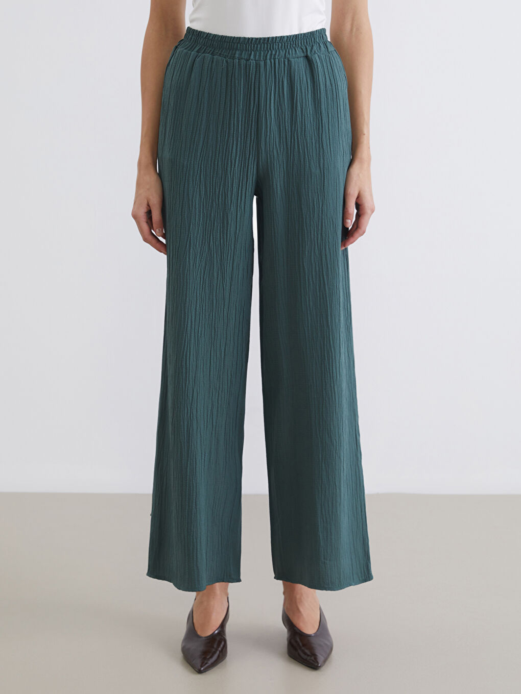 Elasticated Waist Textured Wide Leg Women's Trousers-2