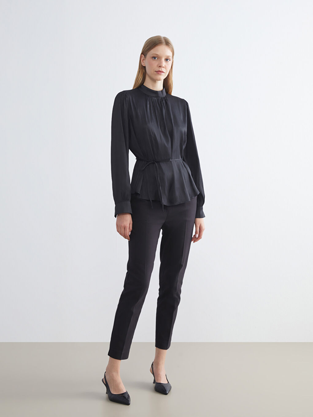 Woman BLACK Blouse-1